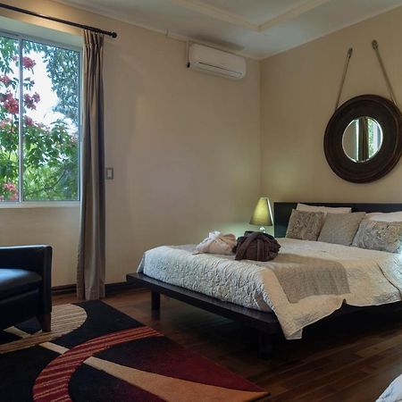Hotel Boutique Villa Toscana Atenas Esterno foto