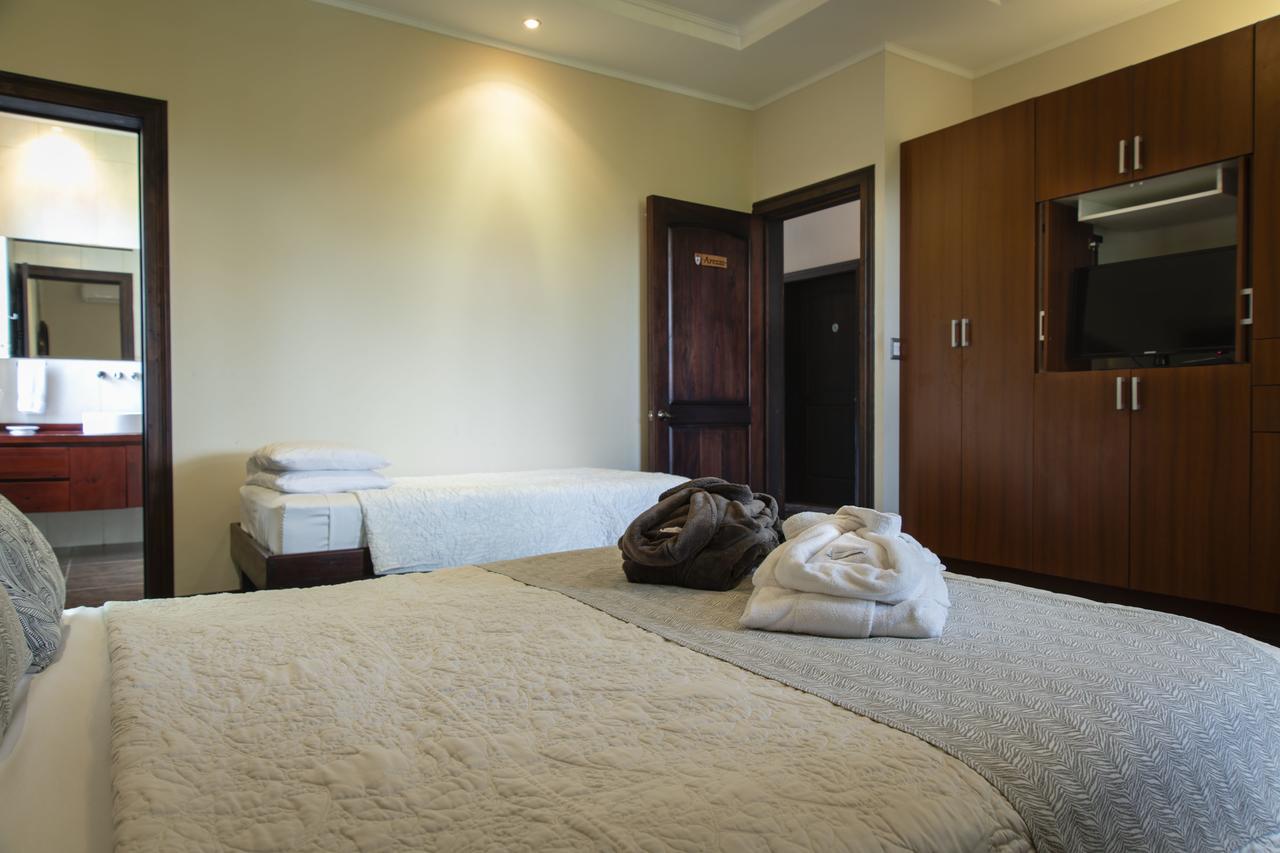 Hotel Boutique Villa Toscana Atenas Esterno foto