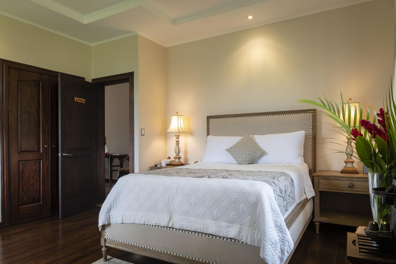 Hotel Boutique Villa Toscana Atenas Esterno foto