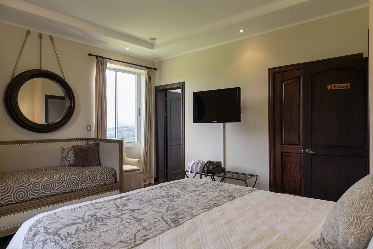 Hotel Boutique Villa Toscana Atenas Esterno foto