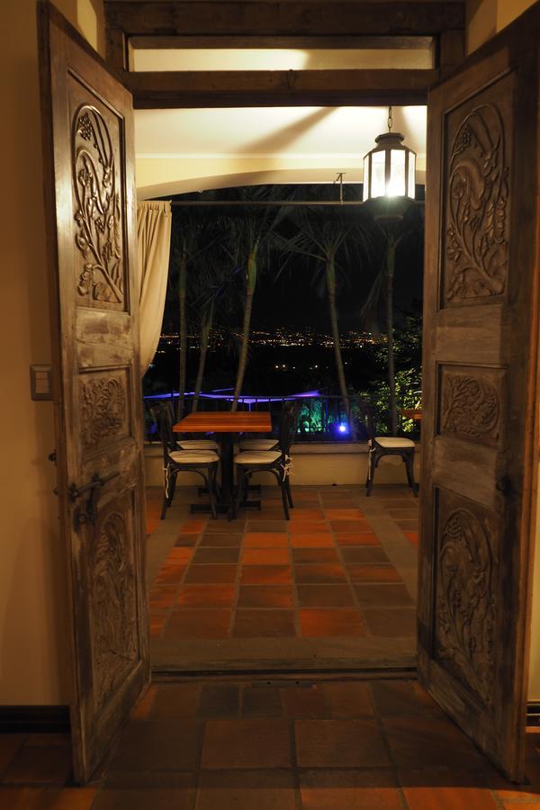 Hotel Boutique Villa Toscana Atenas Esterno foto